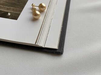 14KGF Golden Pearls 8ｍｍアップ Gold piercedの画像