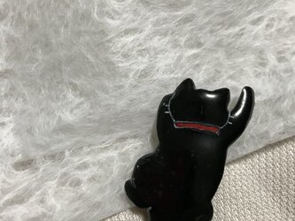 七宝　猫　よじ登りブローチの画像