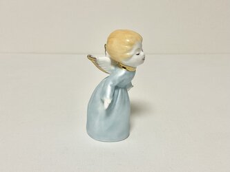 パールブルーのキス天使の画像