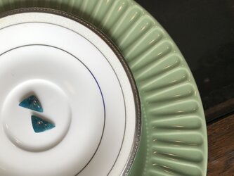 穴あきキット　ナチュラル　アパタイトイヤリングピアス・ノンピアス用ペア＋金具キット　 非加熱　ナチュラル　20.06 カラットの画像
