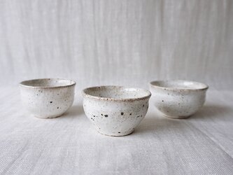 粉引のぐい呑みの画像