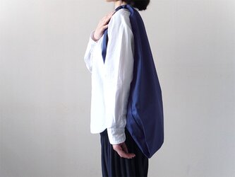 Bicolor Cloth Bag （ブルー）：カレン クオイルの画像