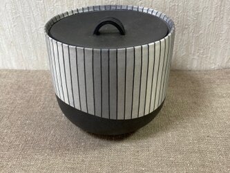 彩泥線紋水指の画像