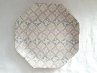 花菱文　八角花平皿　ピンク　マット釉薬の画像