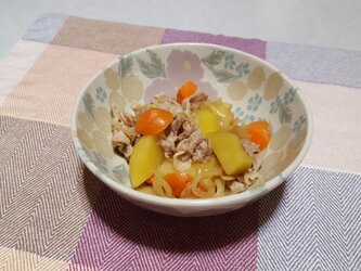 練上　牡丹薔薇  小鉢　透明釉薬　の画像