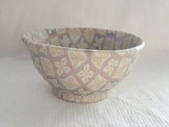 花菱文　飯碗　ピンク　マット釉薬の画像