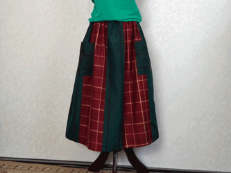 着物リメイク♪チェックと縞柄の大島紬モダンなスカート（裏地付き）丈７８ｃｍの画像