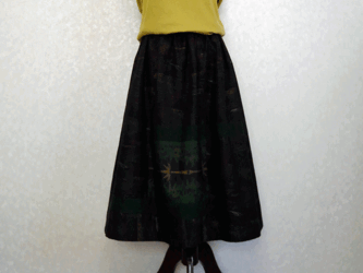 着物リメイク♪3着の紬で作ったシックなパッチスカート（裏地付き）丈７５ｃｍの画像