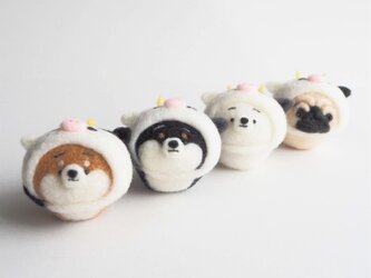 【受注製作】2021年干支(丑)なりきりうし(牛)のまゆ柴犬(赤柴・黒柴・白柴)・パグ単品ページ　羊毛フェルトの画像