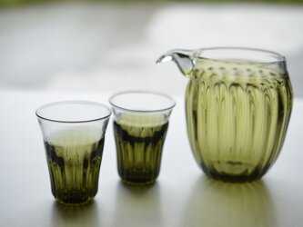 若葉色の酒器揃い(片口)の画像