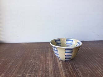 小鉢　たわみ縞紋の画像