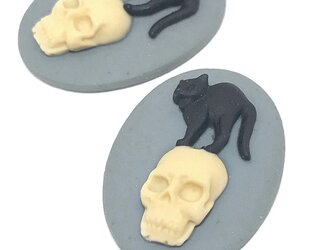 黒猫と骸骨のカメオ 25x18mm 1個【骸骨カボション ハロウィン ハンドメイド素材】の画像