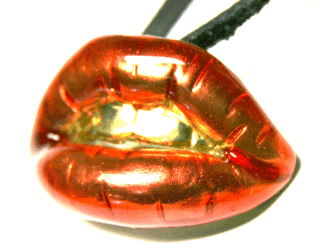 SOLID DESIGN SDr-049 人体シリーズ ミラグロリップスペンダント (Red)の画像