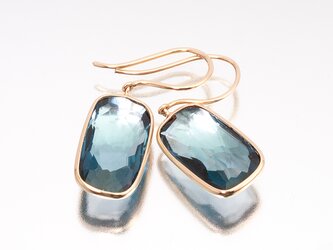 Frame earrings / London blue topazの画像