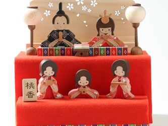 木と和紙のお雛様の画像