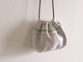 おさんぽ巾着　白詰草の画像