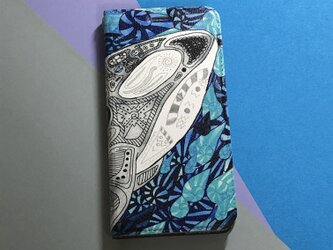 帯なし手帳型iPhoneケース/スマホケース/青い海のシャチの画像