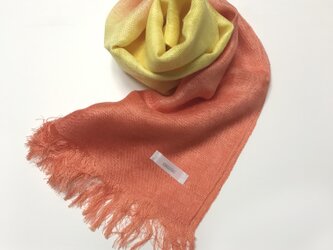 国産シルク100％手描き染めストール 鉛丹色&菜の花色の画像