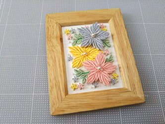 ペーパークイリング キット：3つのパステルカラーの画像