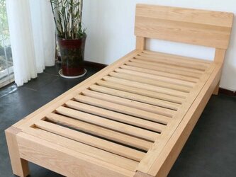 オーダーメイド 職人手作り ベッド シングル スノコベッド 天然木 家具 寝具 木目 木工 無垢材 オーク エコ LR2018の画像