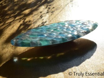 透明ガラスのアクセサリートレイ -「 KAZEの肌 」● 20cm ● ターコイズブルーの画像