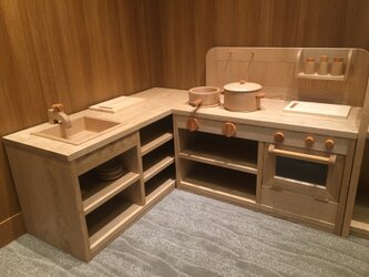 ままごとキッチン特大(レクサス店舗)の画像
