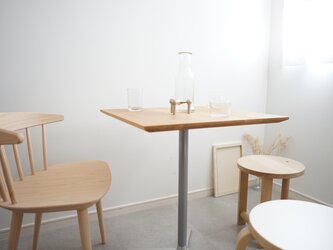 60cm×60cm/カフェテーブル/オーク無垢材/高さ指定可・脚カラー選択可/テレワーク/Square table Oakの画像