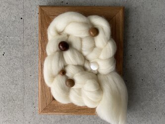 knitting wall artの画像