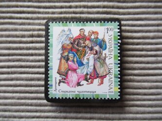 ウクライナ　切手ブローチ 7140の画像