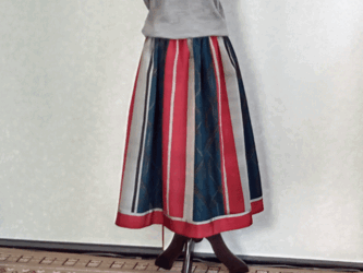 着物リメイク♪縞柄と幾何学模様の2着で作ったストライプスカート（裏地付き）丈７７ｃｍの画像