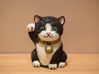 ハチワレ招き猫(売れました）の画像