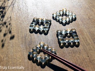 【５個セット】● 光沢ガラスの箸置き -「まるいガラス」● 12 small ballsの画像