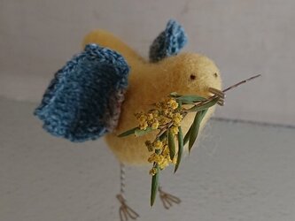 春告げ鳥（卵色）の画像