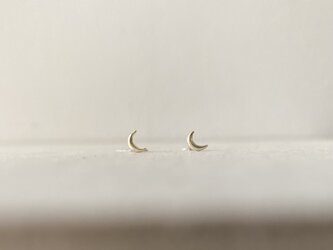 〈Ryutoan〉k10三日月の片耳ピアスの画像