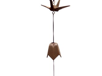 南部鉄器 風鈴 折り鶴（金/こげ茶）の画像