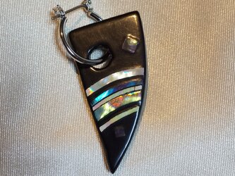 蒔絵ピアス 光 ( 片方のみ)の画像