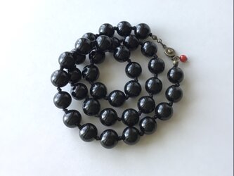 ジェットのネックレス【受注制作】／天然石の画像