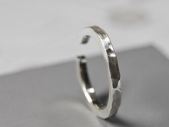 つや消し槌目 シルバーフラットイヤーカフ 2.0mm幅 マットハンマー｜SILVER EAR CUFF｜487の画像