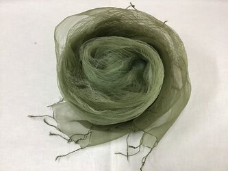 草木染め　シルクストール　ヨモギ　グリーンの画像