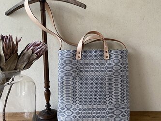 bag[手織り斜め掛けワンショルダーバッグ]グレーの画像