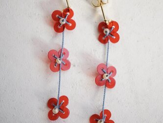 小花ピアス　レッド　Small flower pierce ledの画像