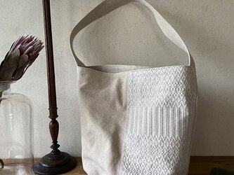 bag[手織りと帆布のワンショルダーバッグ]クリームホワイトの画像