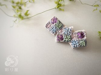 ブローチ【紫陽花3つ】紫の画像