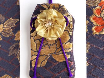 （黄金牡丹）元巫女が作る花のお守り袋の画像