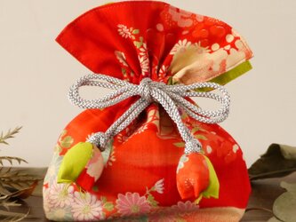 ☆アンティーク☆着物　巾着　めでた尽くし　幸せを呼ぶFUGUROの画像