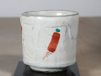 陶器  【長石釉+赤絵湯のみ】YU34の画像