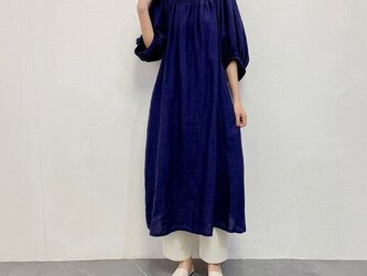 en-enリネン・ウエストマークベルト付きワンピース・紺紫の画像