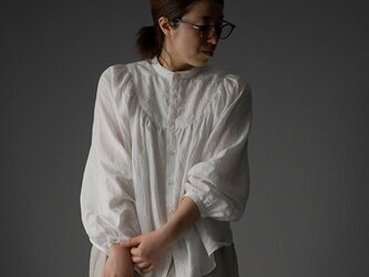 【wafu】Lola （ロラ） Embroidered linen shirt/ t014c-wht1の画像