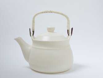 YAMAGEN・DOBIN　2600ml　WHITEの画像
