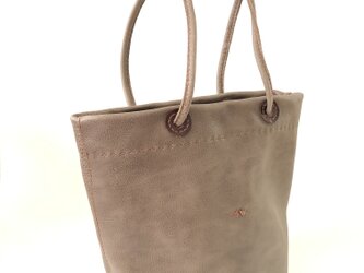 【送料無料】本革　手縫い　tsutsu　tote　（モカグレー）の画像